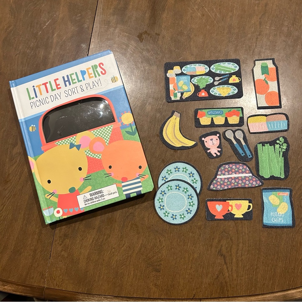 Felt Play Travel Book